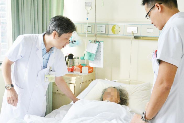 康美医院骨科为多名近百岁高龄患者成功开展手术